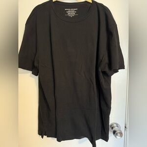 Banana Republic Dark Short Sleeve Tee